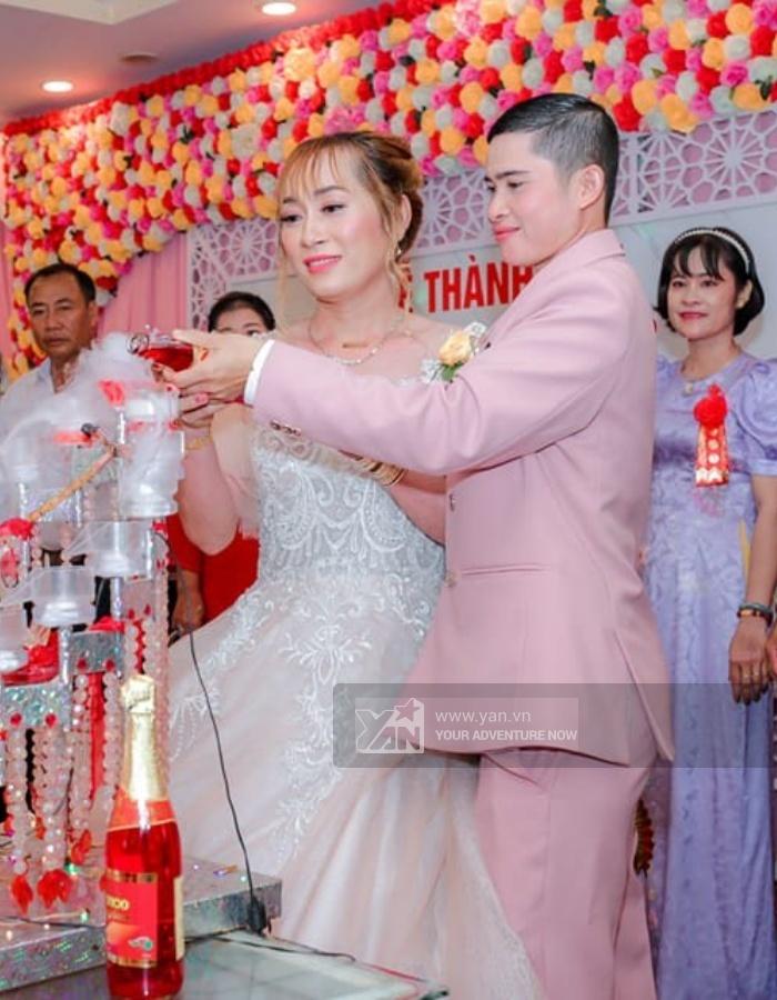 Những cặp đôi độc lạ: Chồng mang thai, vợ thuộc cộng đồng LGBT-2