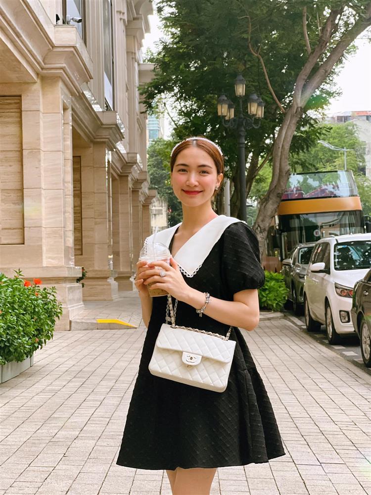 Tin showbiz Việt ngày 24/8: Hari Won thả thính Khổng Tú Quỳnh-4