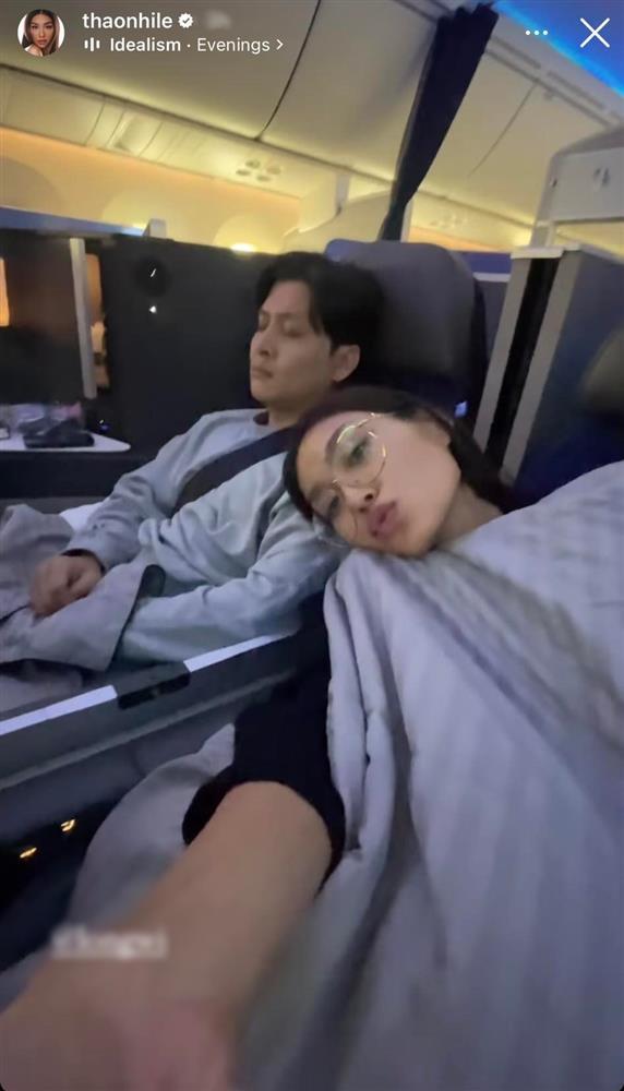 Thảo Nhi Lê được bạn trai hơn 9 tuổi tháp tùng sang Mỹ-2