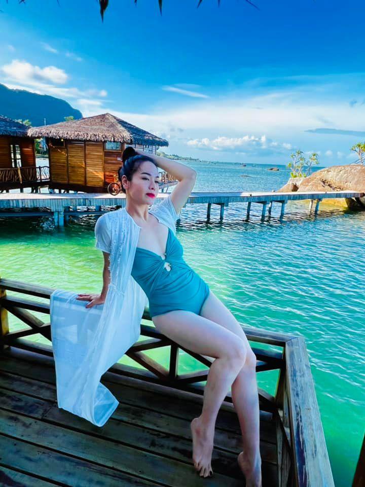 Nhật Kim Anh treo status lạ sau chuyến du lịch cùng chồng cũ-1