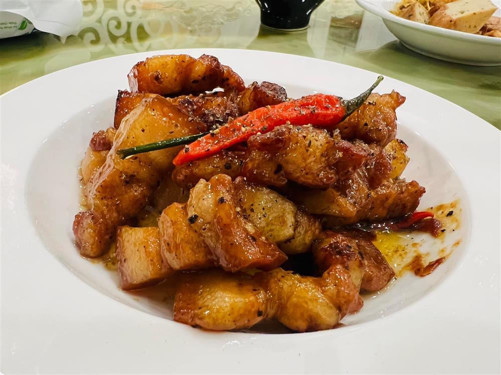 Học lỏm cách làm thịt kho chuẩn vị, 15 phút cho bữa ăn đậm đà-6