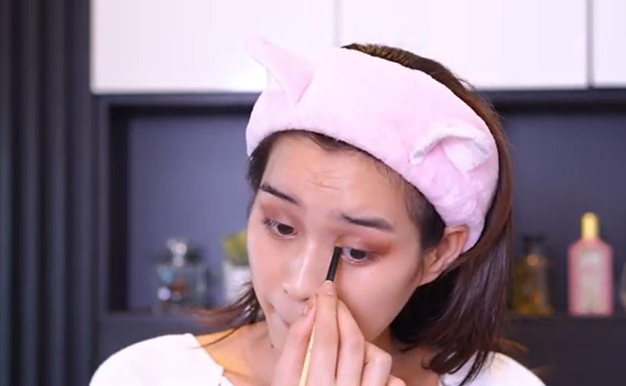 Đỗ Thị Hà khoe mặt mộc, nhan sắc có xứng Hoa hậu Việt Nam?-7