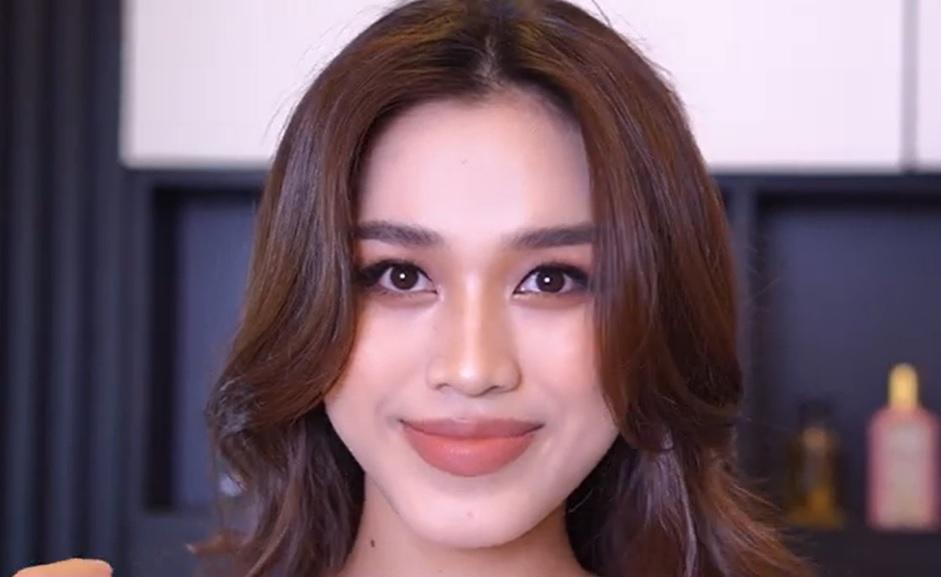 Đỗ Thị Hà khoe mặt mộc, nhan sắc có xứng Hoa hậu Việt Nam?-10