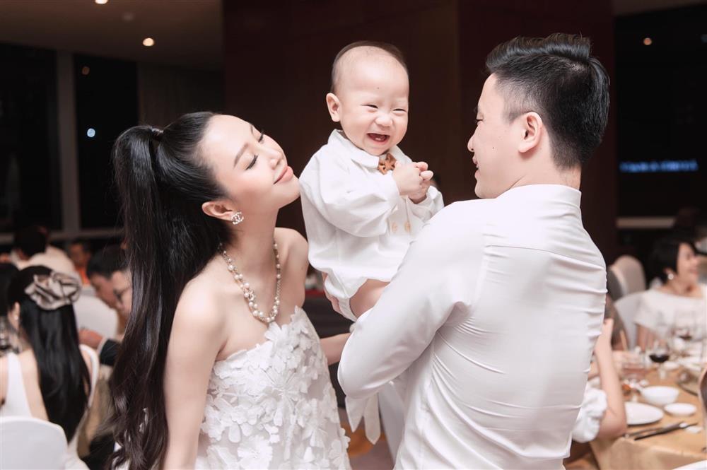 Nữ chính Người Ấy Là Ai tung ảnh bầu bí gợi cảm hết nước chấm-5