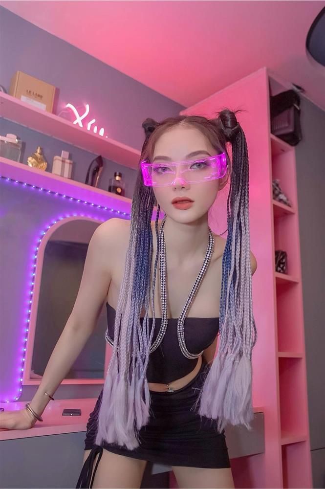 Cặp đồng tính nữ gây sốt Người Ấy Là Ai 1 năm trước giờ ra sao?-7