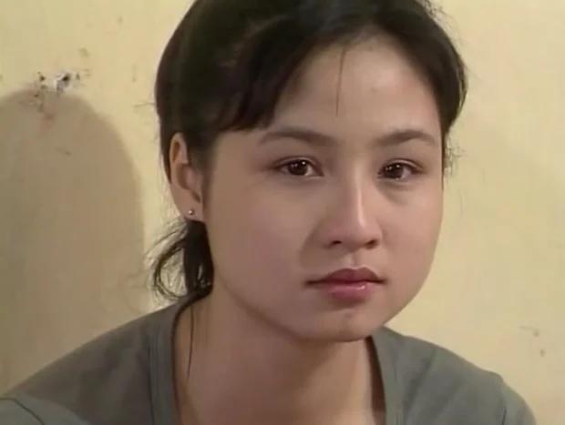 Nữ chính xinh đẹp của Hoa Cỏ May: Cuộc sống viên mãn, bình dị như phim-1