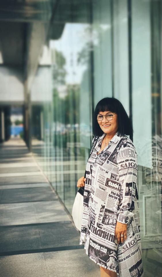 Mẹ Hiền Thục ăn mặc hack tuổi không thua gì con gái-3