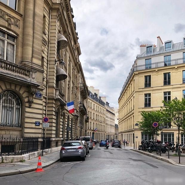 Những trải nghiệm trái tưởng tượng khi du lịch nước ngoài-1