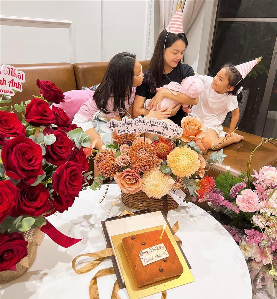 Phạm Quỳnh Anh cho 3 ái nữ lên sóng, kể bị lừa ngày sinh nhật-3