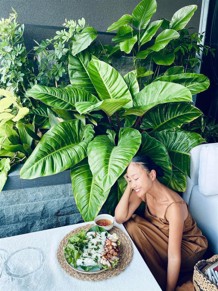 Tin showbiz Việt ngày 25/8: Trấn Thành mặt sưng như trái bóng-11