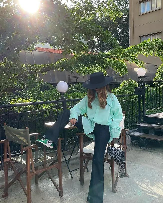 Sao Việt rủ nhau mặc đồ xanh lá, biết mix đồ thì chẳng sợ quê-9