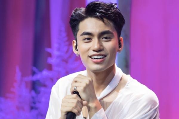 Nghệ sĩ Trần Mạnh Tuấn phẫu thuật não-2