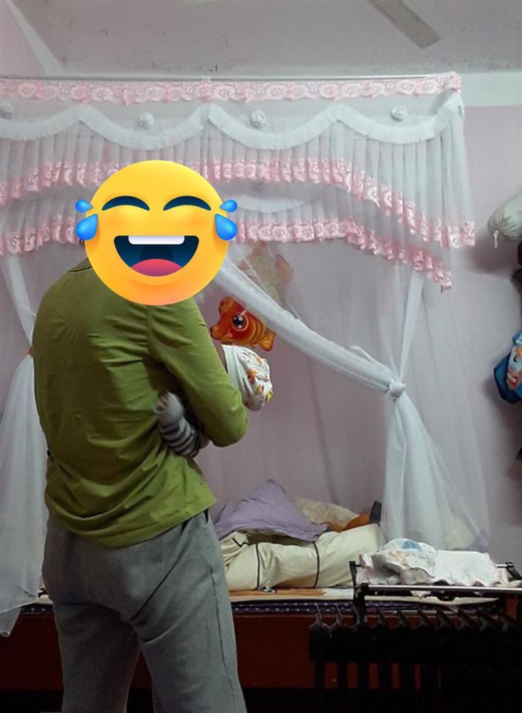 Cô gái bỏ học sớm lấy chồng, chờ con lớn đi xin việc mới bàng hoàng-2