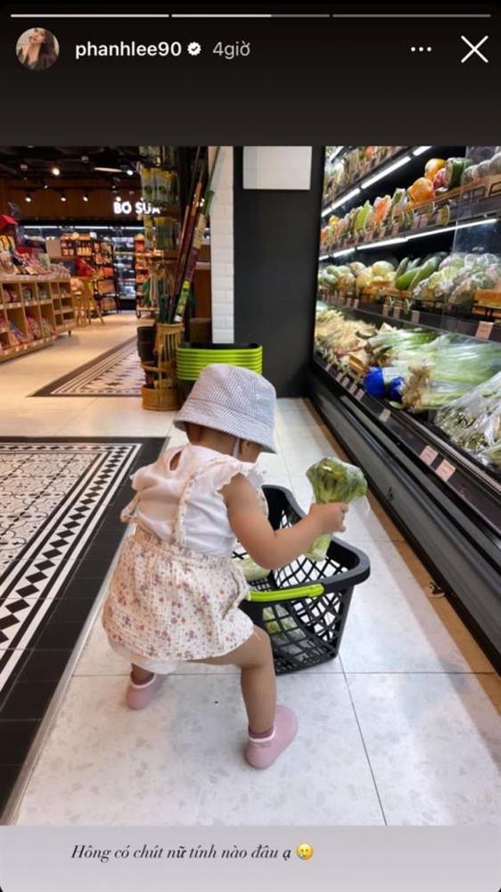 Ái nữ nhà Phanh Lee khiến mẹ cạn lời với hành động siêu quậy-2
