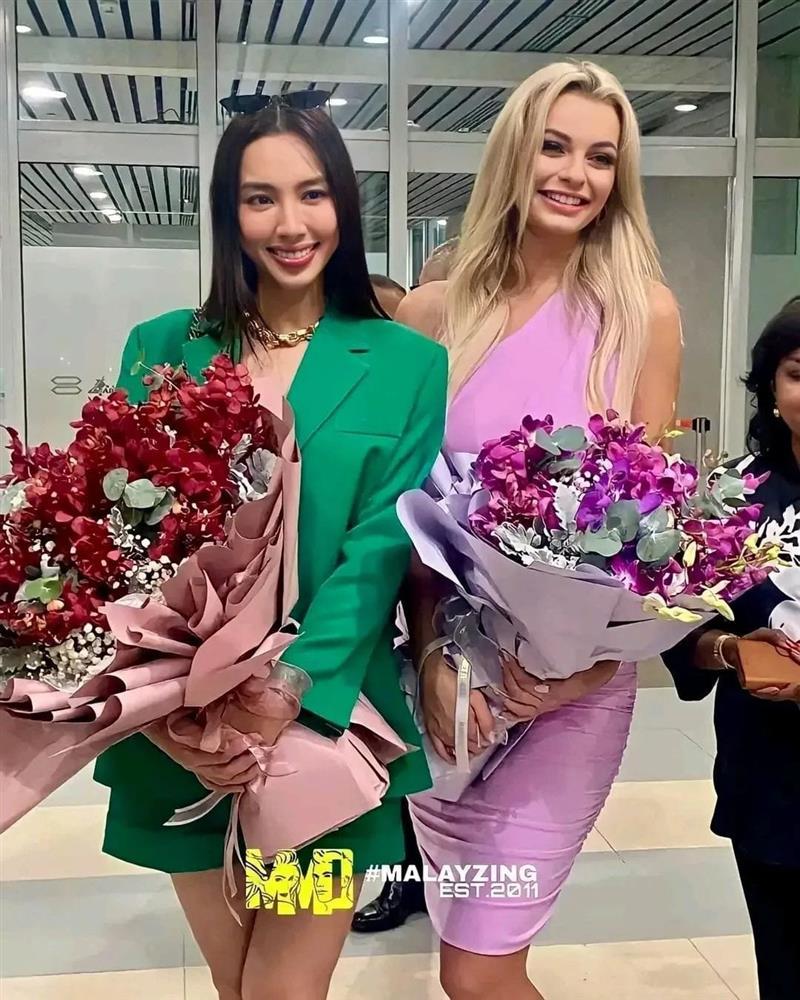 Thùy Tiên gặp lại đương kim Miss World, nhan sắc có vượt nổi?-3