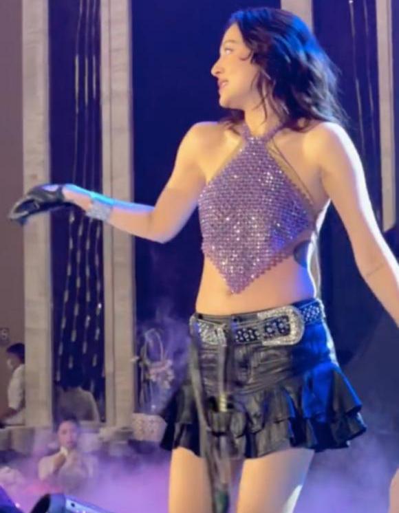 Bảo Anh bụng vẫn to sau loạt ảnh bà thím xôn xao tuần trước-1