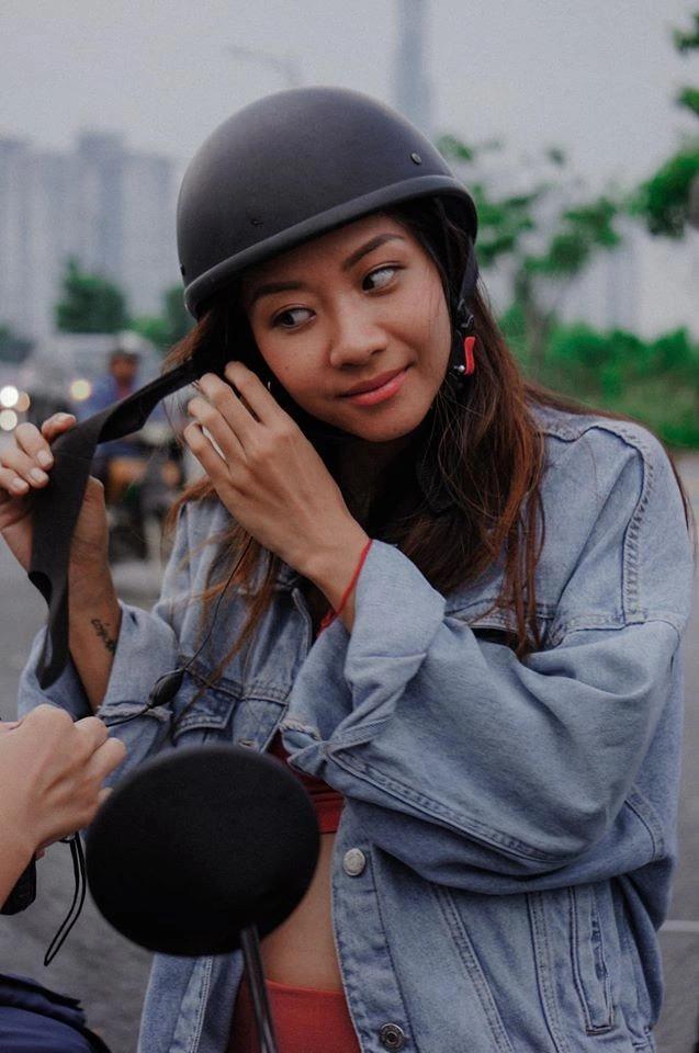 Rapper Suboi bánh bèo bất ngờ với guốc 25cm sau tin đồn thẩm mỹ-7