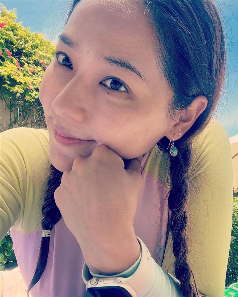 Chị đẹp Penthouse khoe dáng ở Hội An gây sốt-11