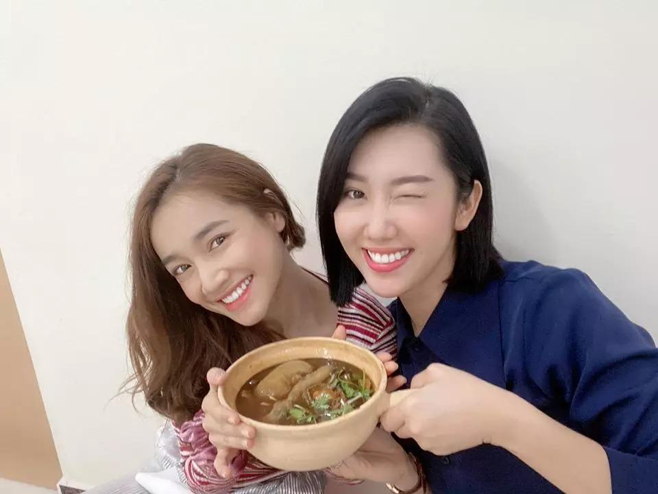 Nhã Phương lộ dấu hiệu gương mặt lão hóa ngày càng rõ-3