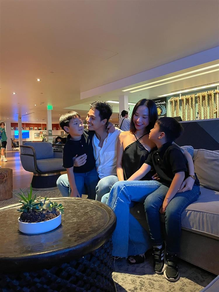 Vợ diễn viên Baggio kể quá khứ trầm cảm, cắt tay tự tử-4