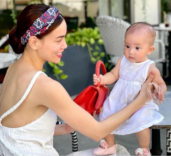 Xài trộm túi mẹ, ái nữ Mạc Văn Khoa điệu kém xa con trai Lệ Quyên-8