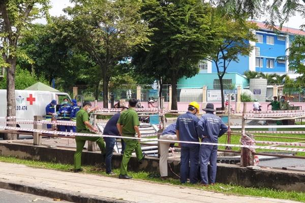 Thi thể trẻ sơ sinh bị đốt cháy trong bụi cỏ gần bệnh viện-3