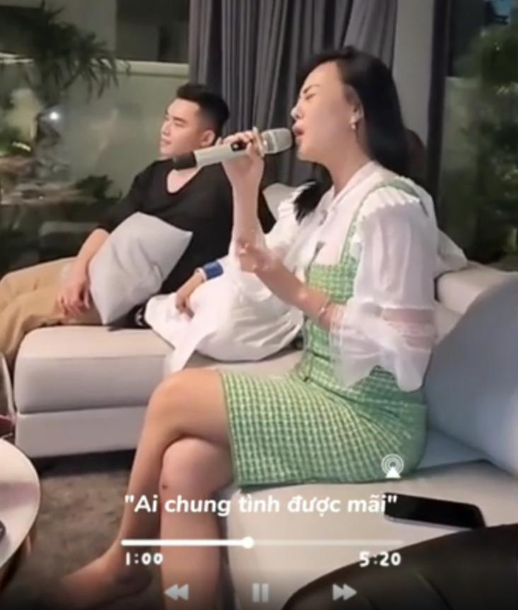 Quỳnh Búp Bê Phương Oanh hát hit quốc dân ẵm 8 triệu views-2