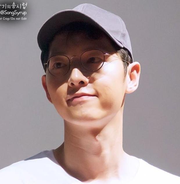 Đóng vai tài phiệt, Song Joong Ki có tạo hình y hệt dượng Tê của Penthouse-4