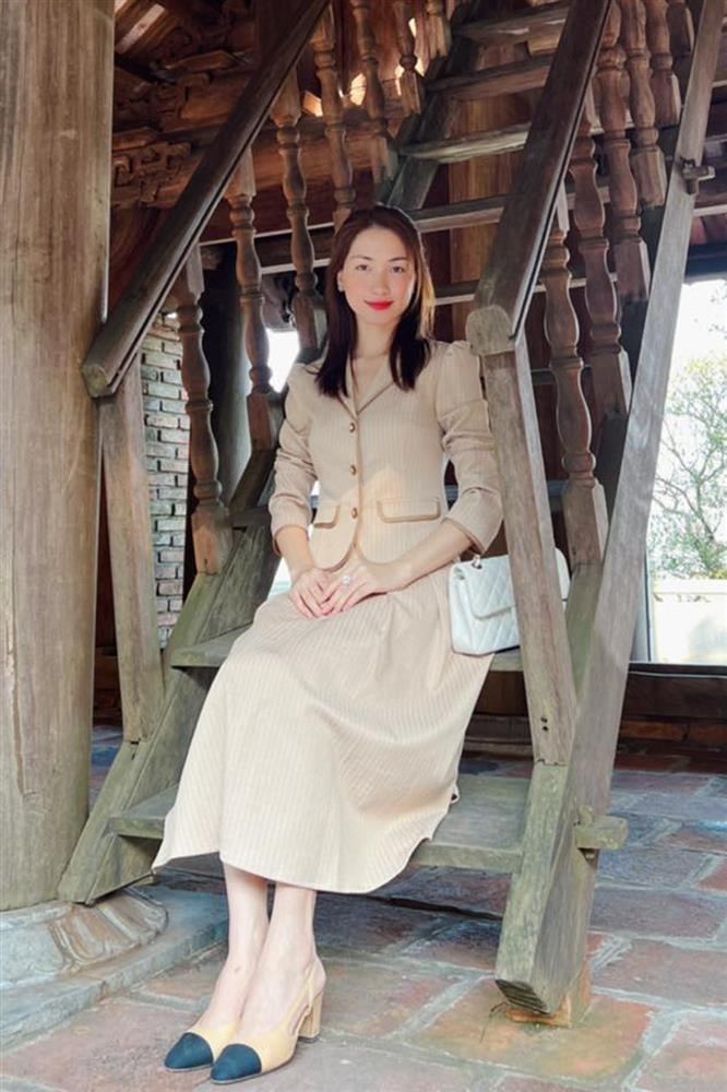 Hòa Minzy thích mix túi trăm triệu đồng với váy áo giá mềm-3