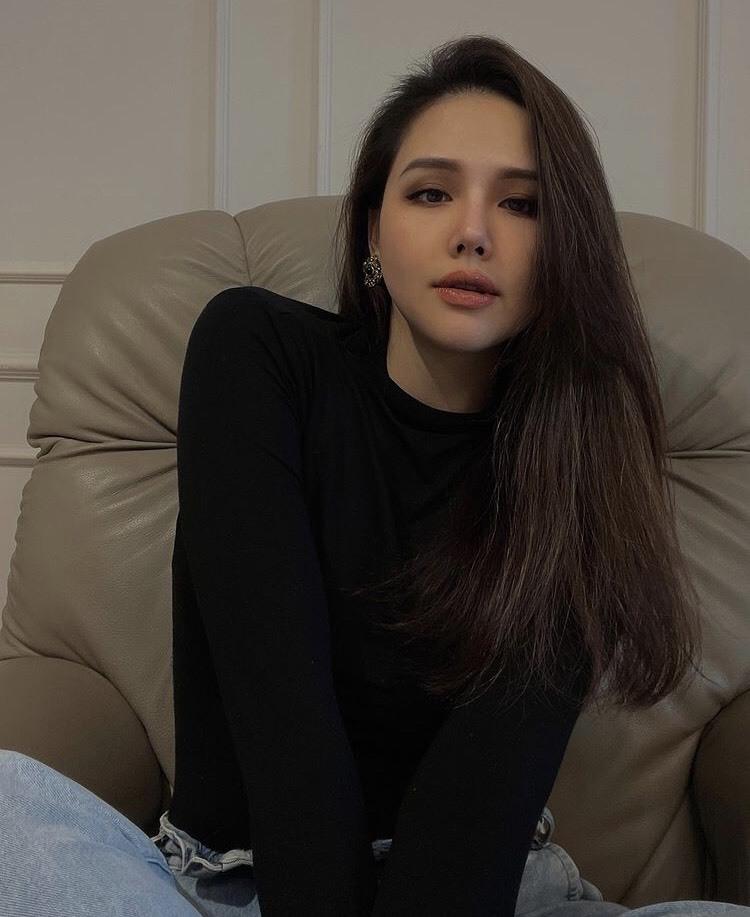 Học Phương Oanh, Quỳnh Kool mix đồ với áo ôm bó sát-10