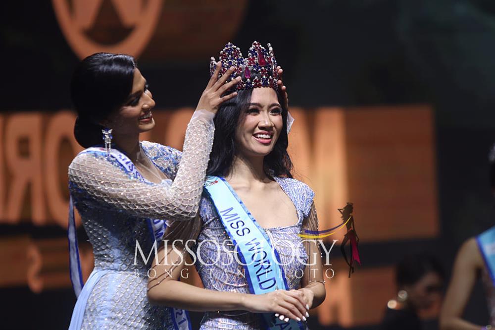 Thùy Tiên trao vương miện tại Malaysia, hoa hậu quốc gia thiệt thòi-7