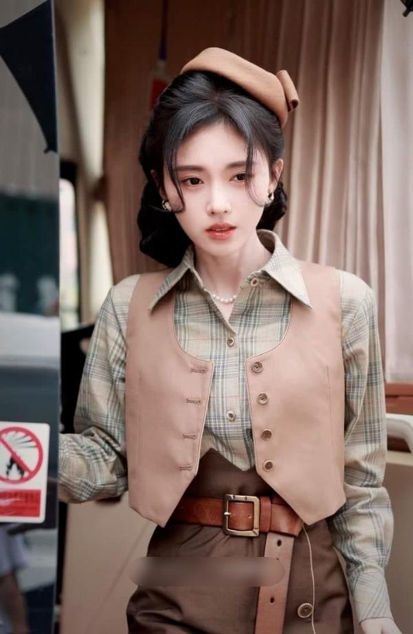 Lý Thấm - Cúc Tịnh Y đọ tạo hình: Ai xứng đáng là mỹ nhân dân quốc?-6