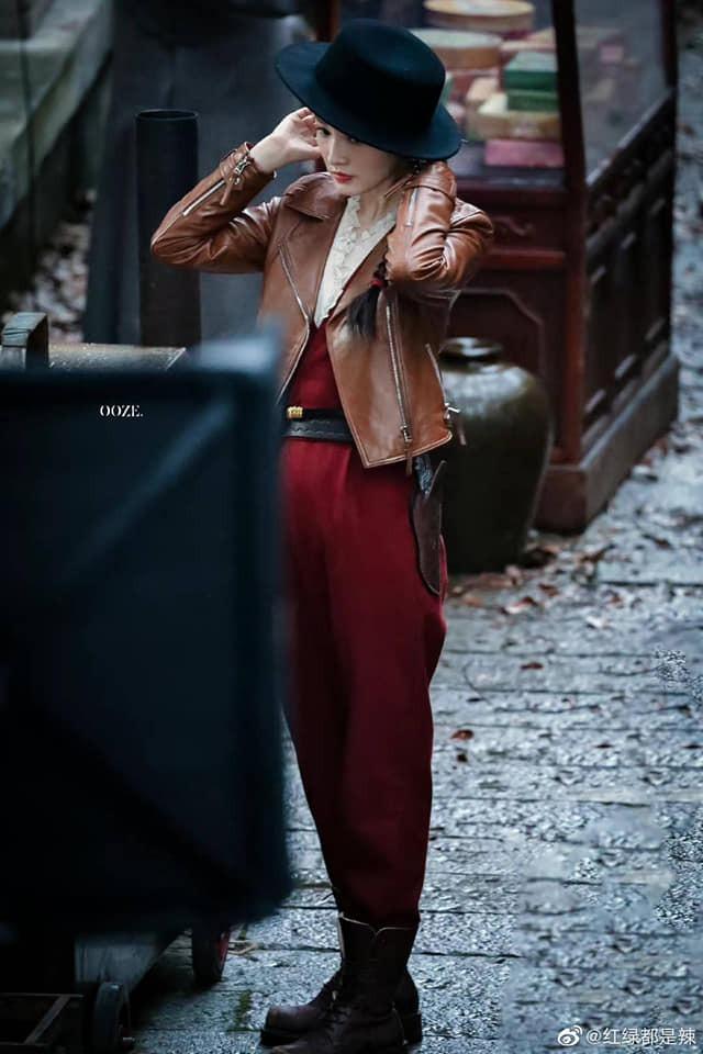 Lý Thấm - Cúc Tịnh Y đọ tạo hình: Ai xứng đáng là mỹ nhân dân quốc?-9