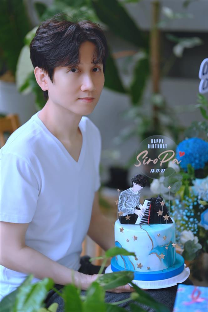 Biệt thự hoành tráng xanh mướt của ông hoàng nhạc sầu Mr.Siro-1