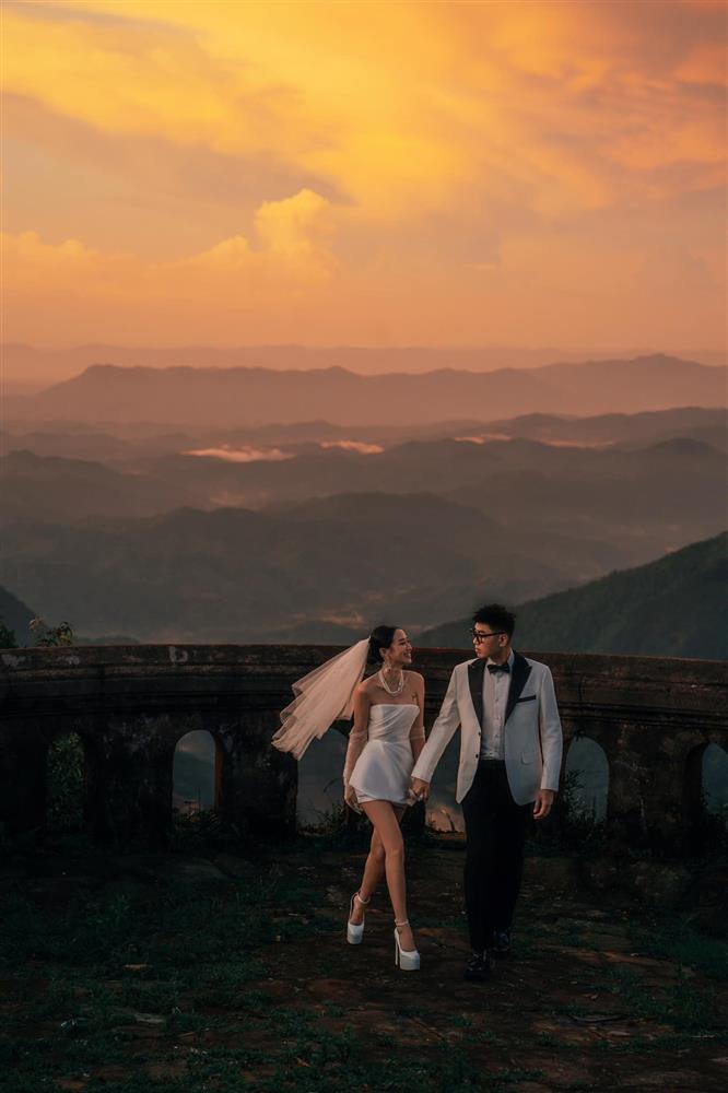 Hot girl Người Ấy Là Ai xả ảnh cưới nóng bỏng bên chồng đạo diễn-8