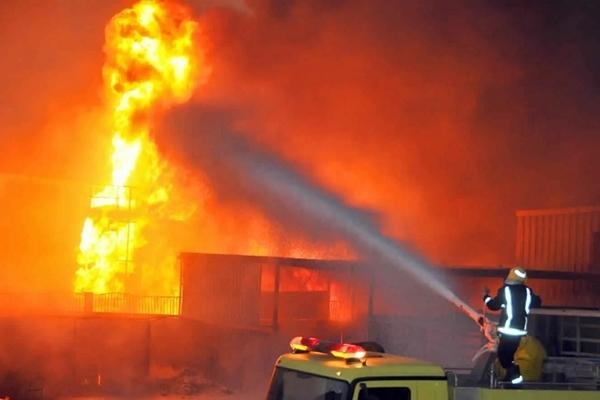 Cô gái 19 tuổi bay hơn 11 nghìn km đến gặp bạn trai quen qua mạng-7