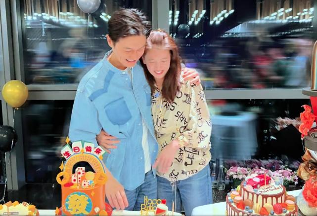 Trương Trí Lâm hôn Viên Vịnh Nghi, hạnh phúc vạn người mơ-5