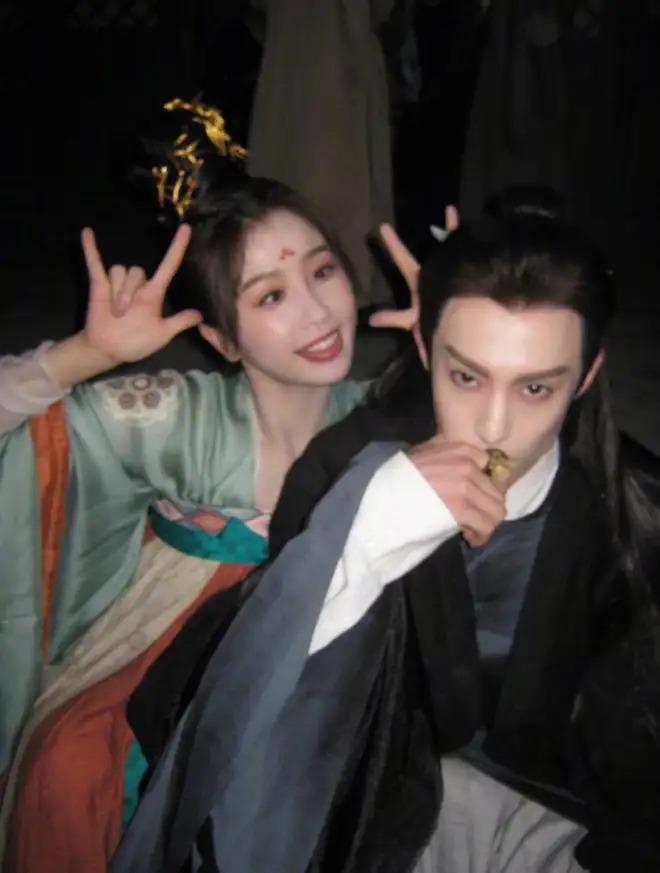 Vương Hạc Đệ có bạn gái vẫn mờ ám với Ngu Thư Hân-1