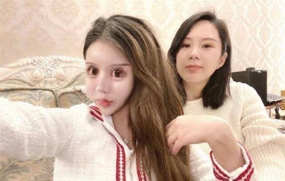 Cô gái chi bộn tiền thẩm mỹ hơn 60 lần, thành quả ai cũng sợ-1