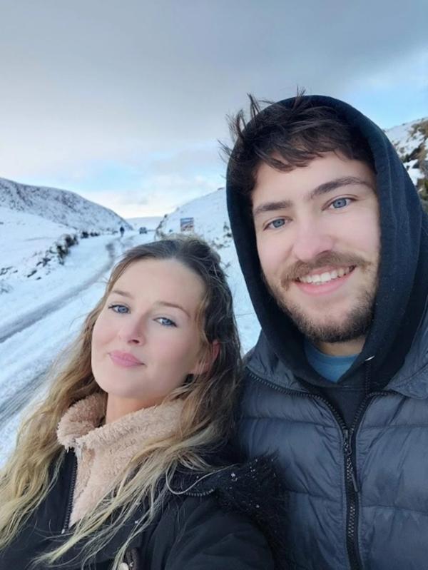 Cô gái 19 tuổi bay hơn 11 nghìn km đến gặp bạn trai quen qua mạng-3