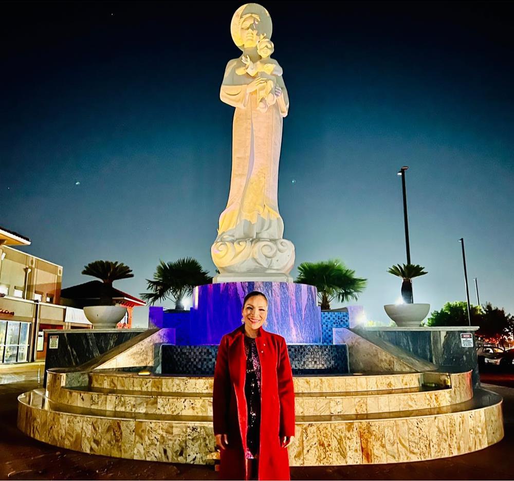 Tin showbiz Việt ngày 29/8: Hoài Phương nói Việt Hương tào lao-4