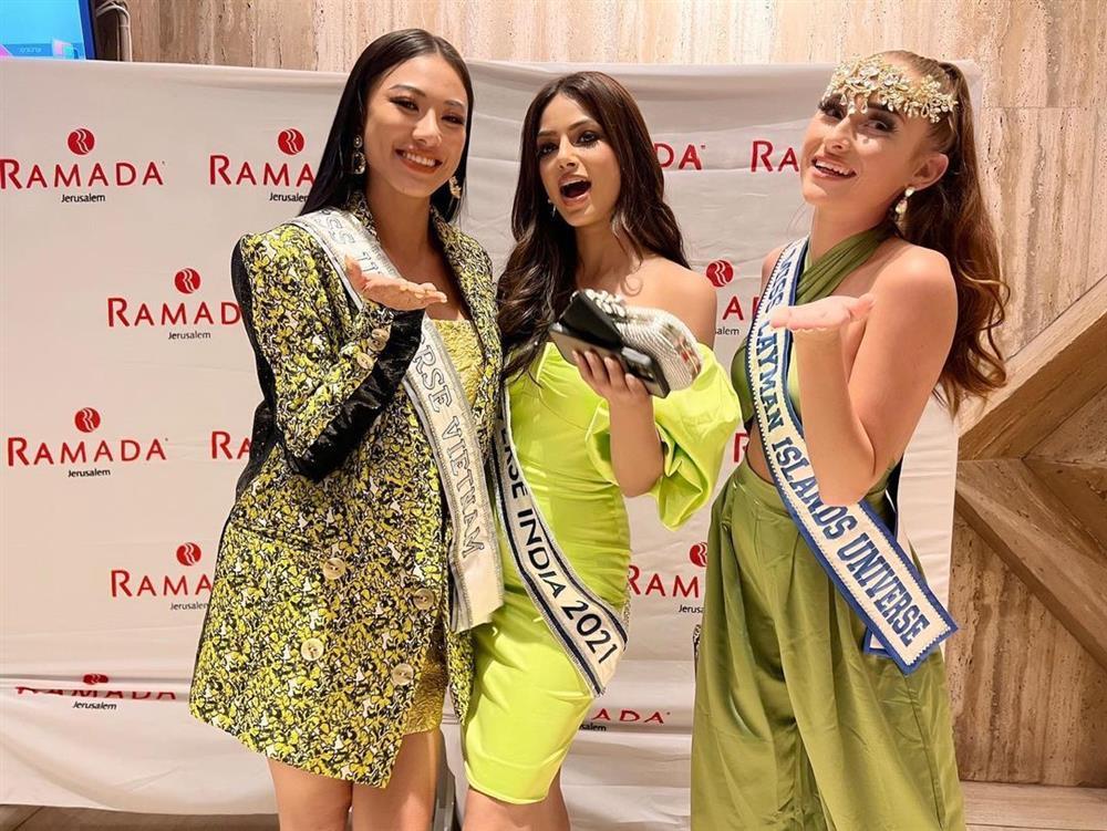 Hoàng My khen Kim Duyên đẹp hơn Miss Universe 2021-5