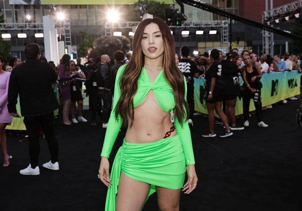 Thảm họa thời trang tại MTV VMAs 2022-8