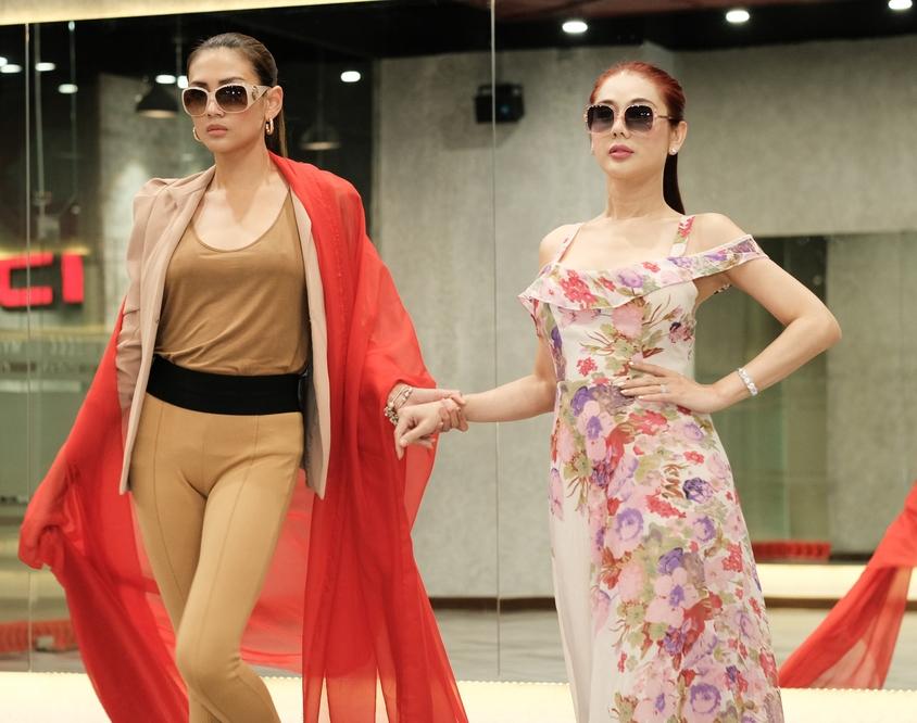 Lâm Khánh Chi catwalk 2 hàng, cặp giò có đọ được Hoàng Thùy?-7