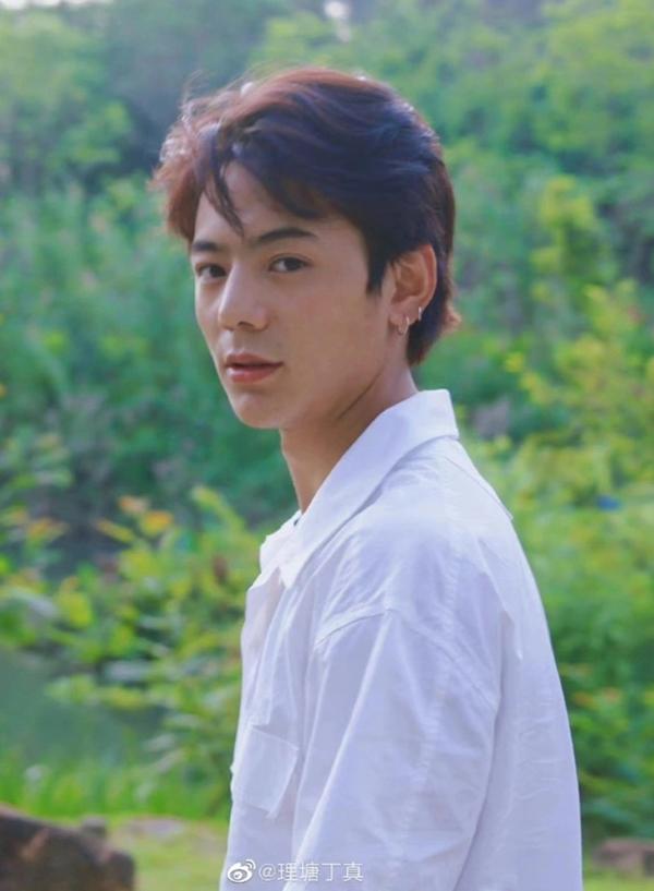 Mặt trái hào quang của chàng chăn bò gia nhập showbiz-5