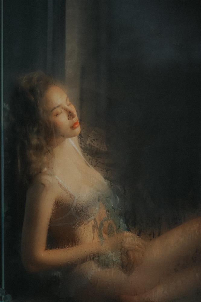 Hoa hậu Diễm Hương mừng sinh nhật với bộ ảnh khoe đường cong-10