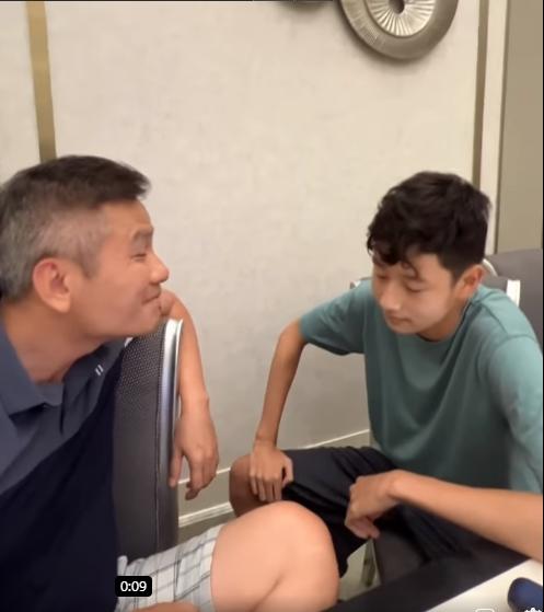 Mối quan hệ giữa chồng Jennifer Phạm và con riêng hoa hậu-1