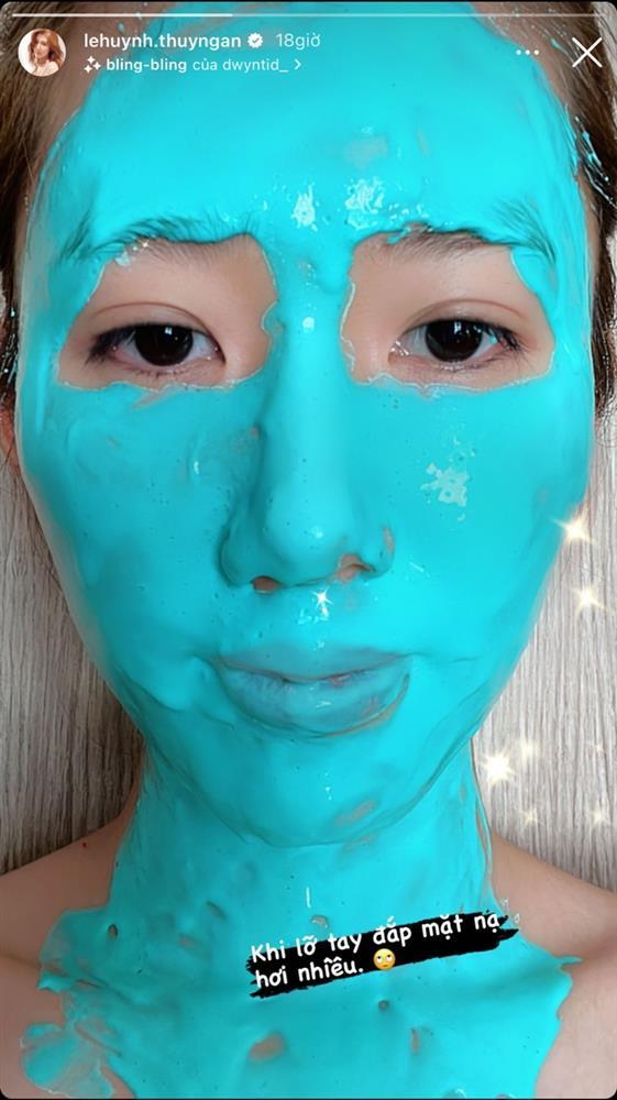 Hú hồn Thúy Ngân đắp mask xanh lét, nhìn sợ nhưng đẹp đỉnh-1
