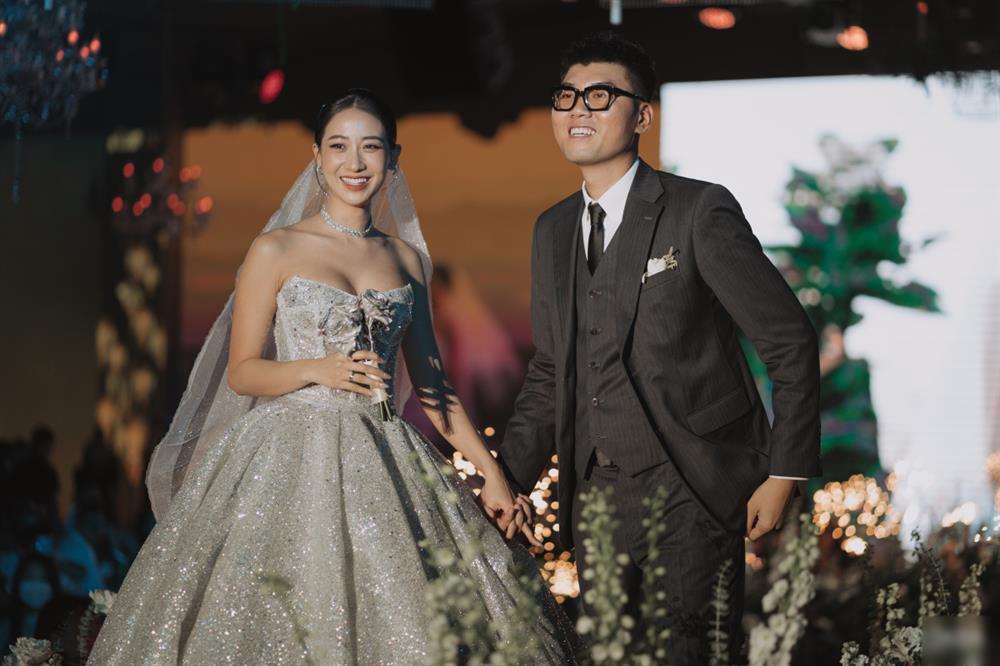 Hot girl Người Ấy Là Ai tổ chức chuỗi đám cưới khủng với đạo diễn-1