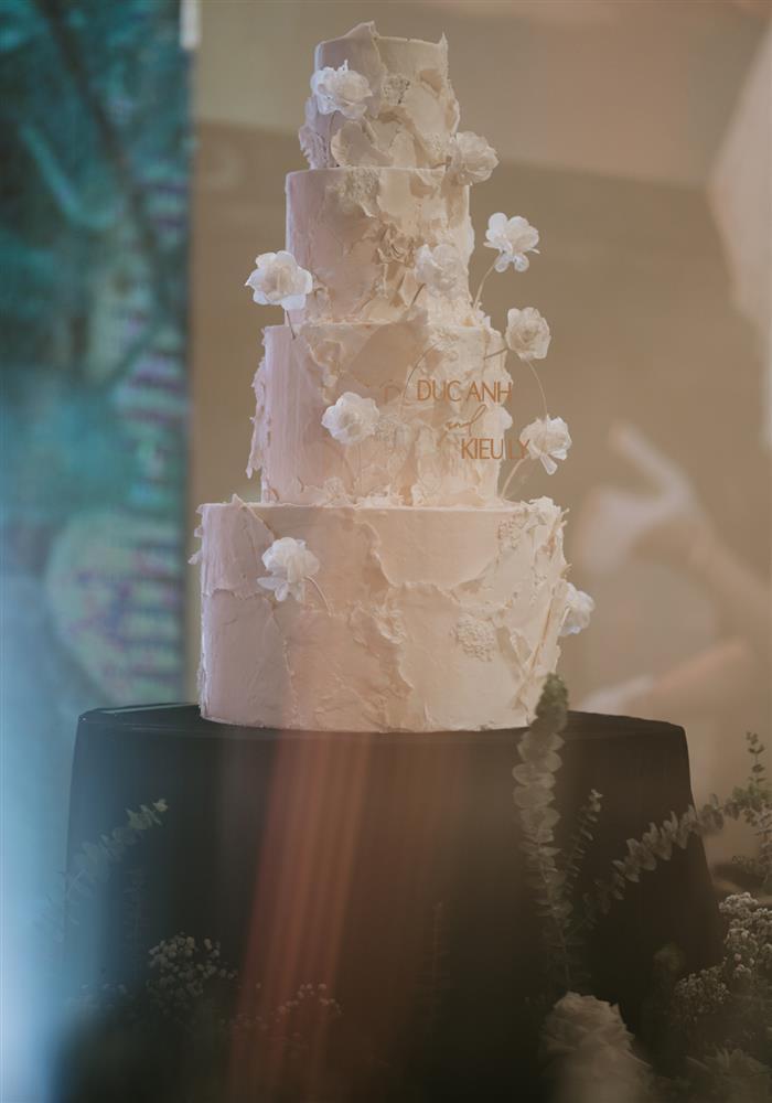 Hot girl Người Ấy Là Ai tổ chức chuỗi đám cưới khủng với đạo diễn-7